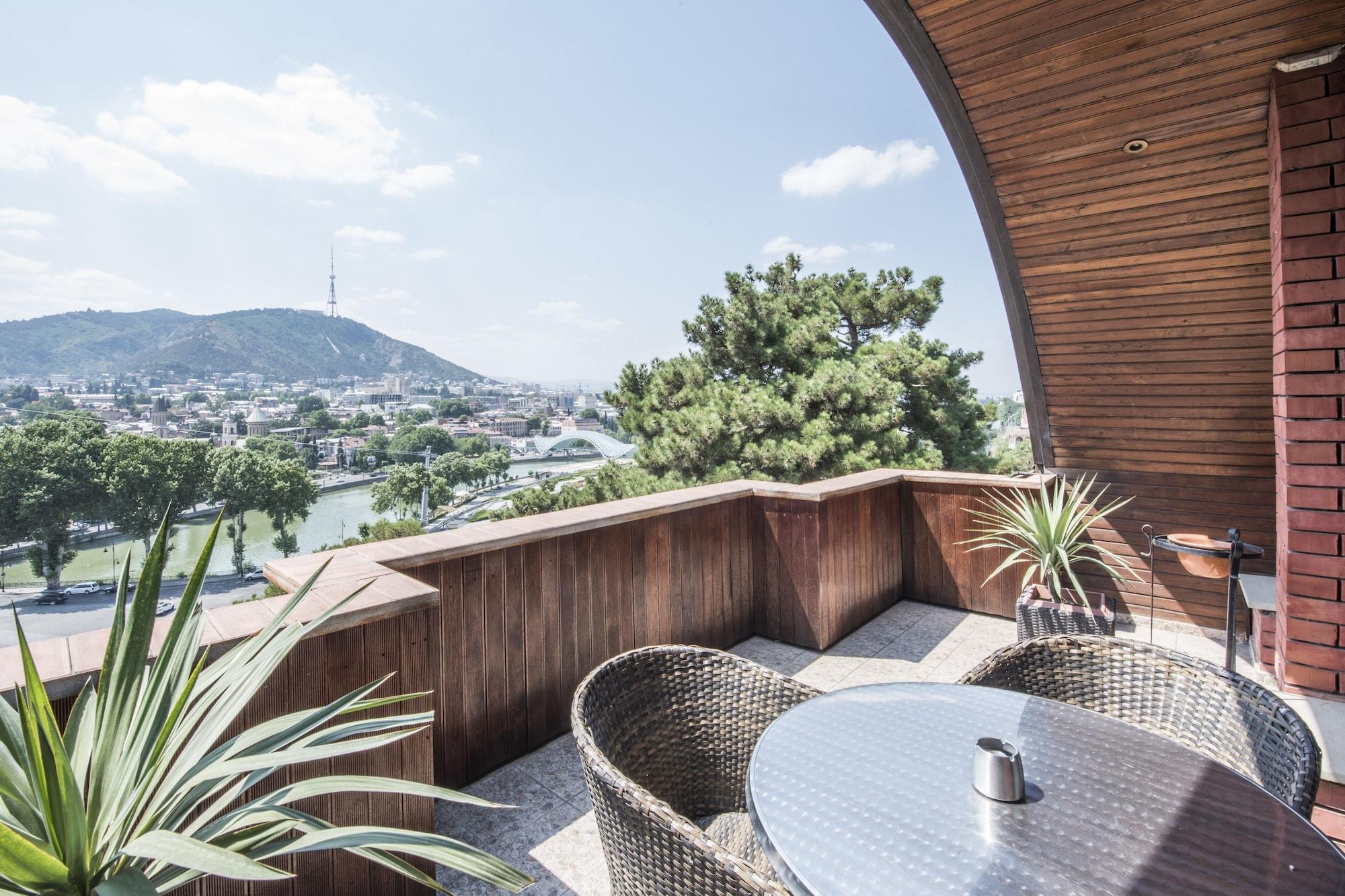 Hotel Kopala Tbilisi Eksteriør billede