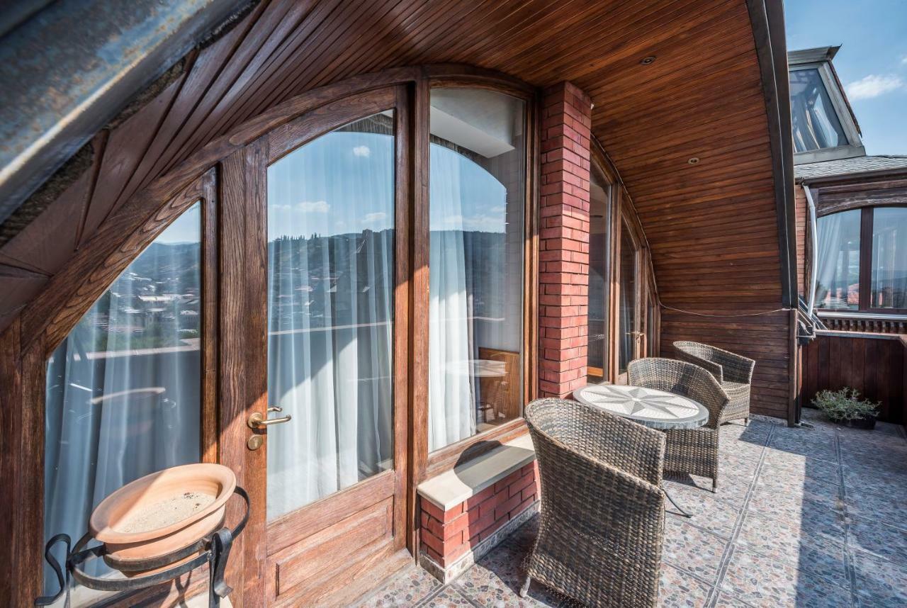 Hotel Kopala Tbilisi Eksteriør billede